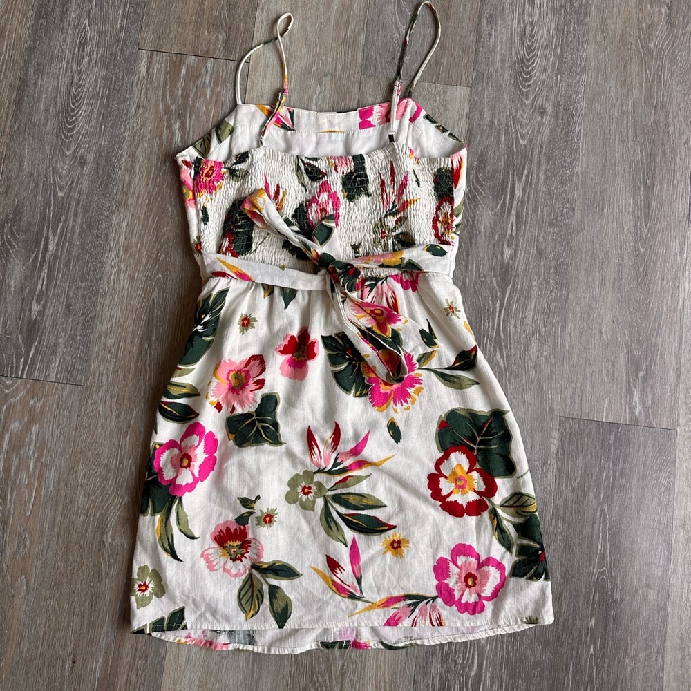 J.O.A. Tropical Breeze White Floral Print Mini Dress, Size Medium - Picture 6 of 8
